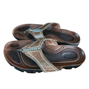 KEEN Sandals Women Size 10.5 Brown Leather Sandals Slip on Flip Flop